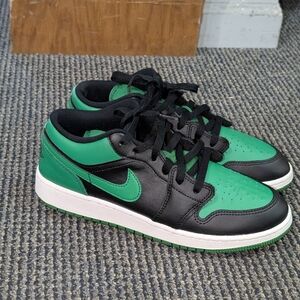 Nike Air Jordan 1 Low Lucky Green and Black Sneakers
